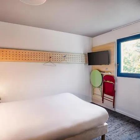 Greet Bordeaux Aeroport 2*