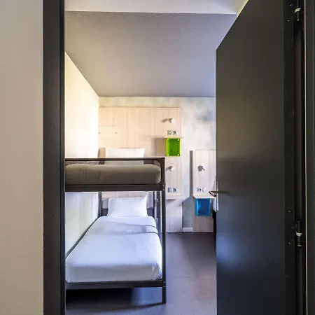 Hotel Greet Bordeaux Aeroport 2*