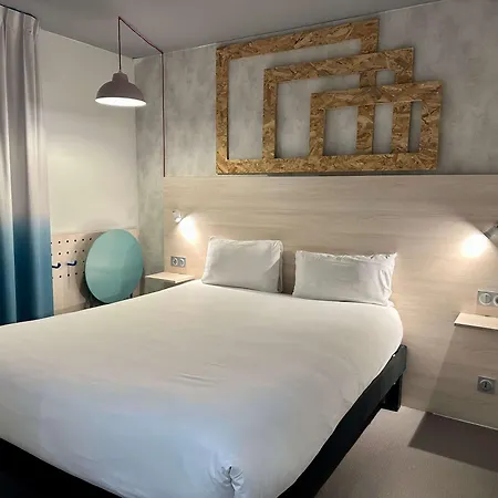 Hotel Greet Bordeaux Aeroport 2*