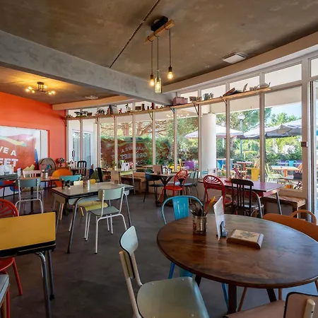 Greet Bordeaux Aeroport Hotel