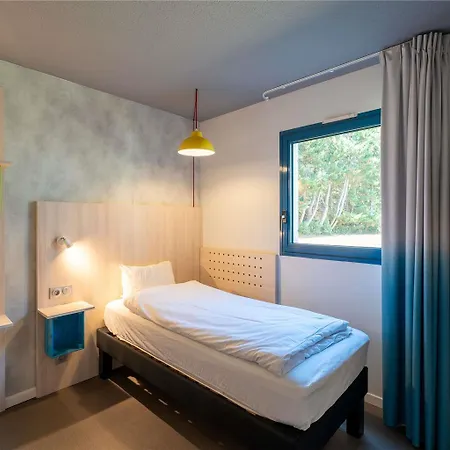 Hotel Greet Bordeaux Aeroport 2*